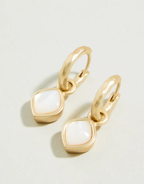 MAERA DROP HOOP EARRINGS - MOTHER OF PEARL