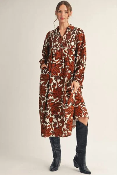 CREAMY FLORAL DRESS